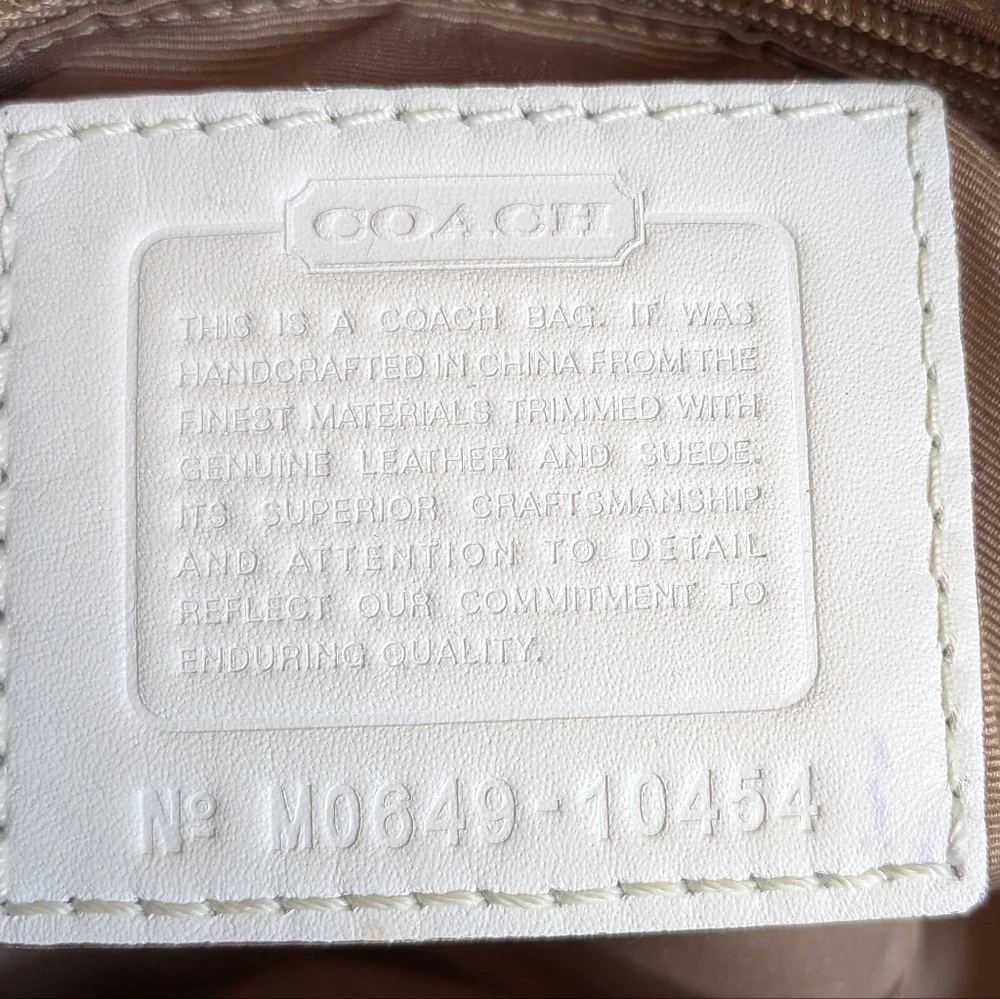 Coach Vintage Y2K Scribble Patchwork Hamptons Weekend Tote Bag #10454 - Picture 9 of 9